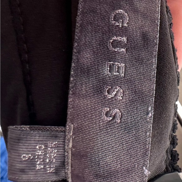 Guess Lace Skirt - Picture 2 of 2